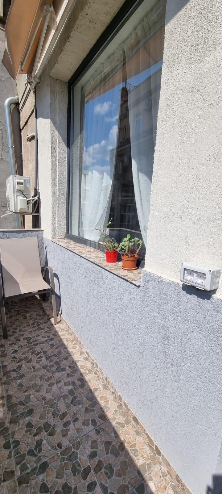 Apartament, 3 camere Bucuresti/Piata Unirii (s3)