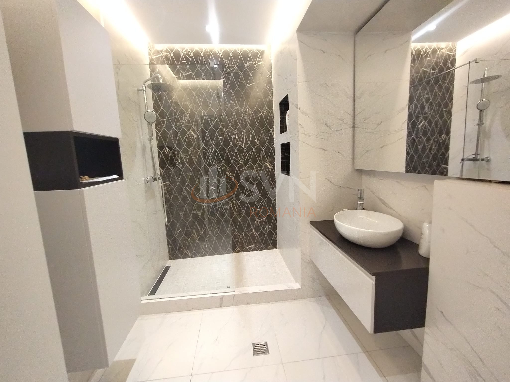Apartament, 3 camere Bucuresti/Aviatiei