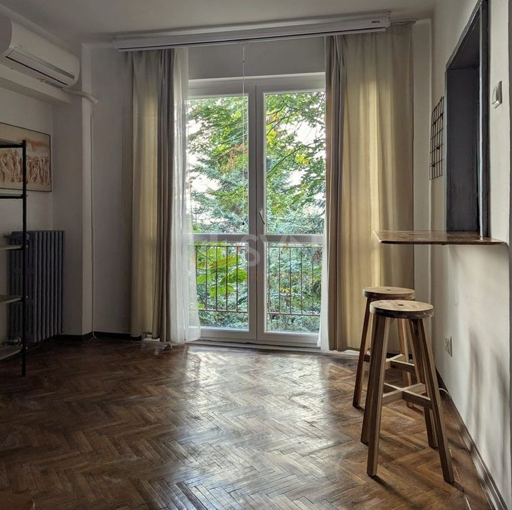 Apartament, 3 camere Bucuresti/Calea Victoriei
