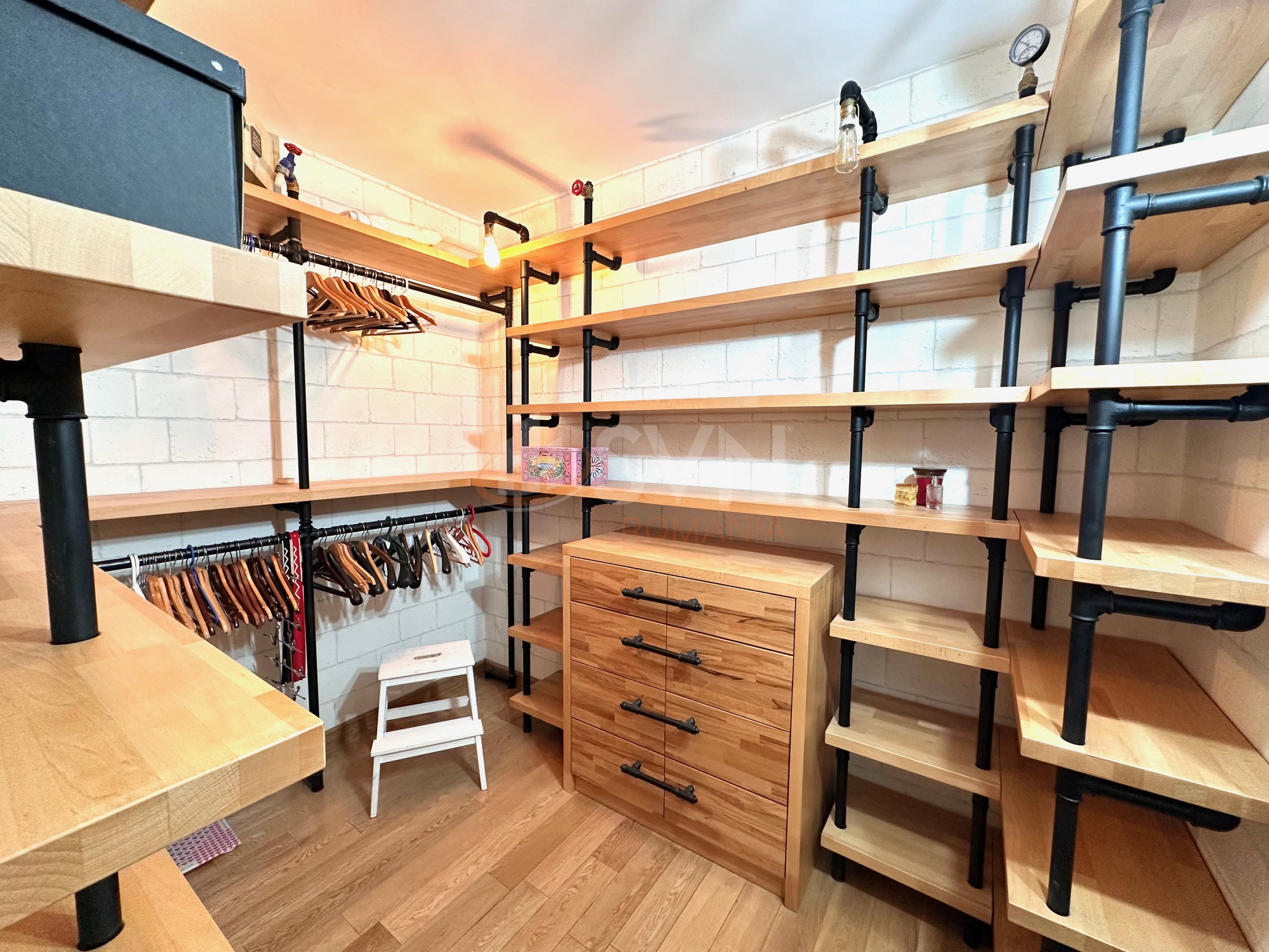 Apartament, 3 camere Bucuresti/Barbu Vacarescu