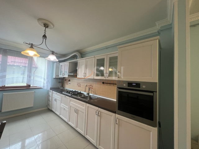 Apartament, 3 camere Cluj/Centru