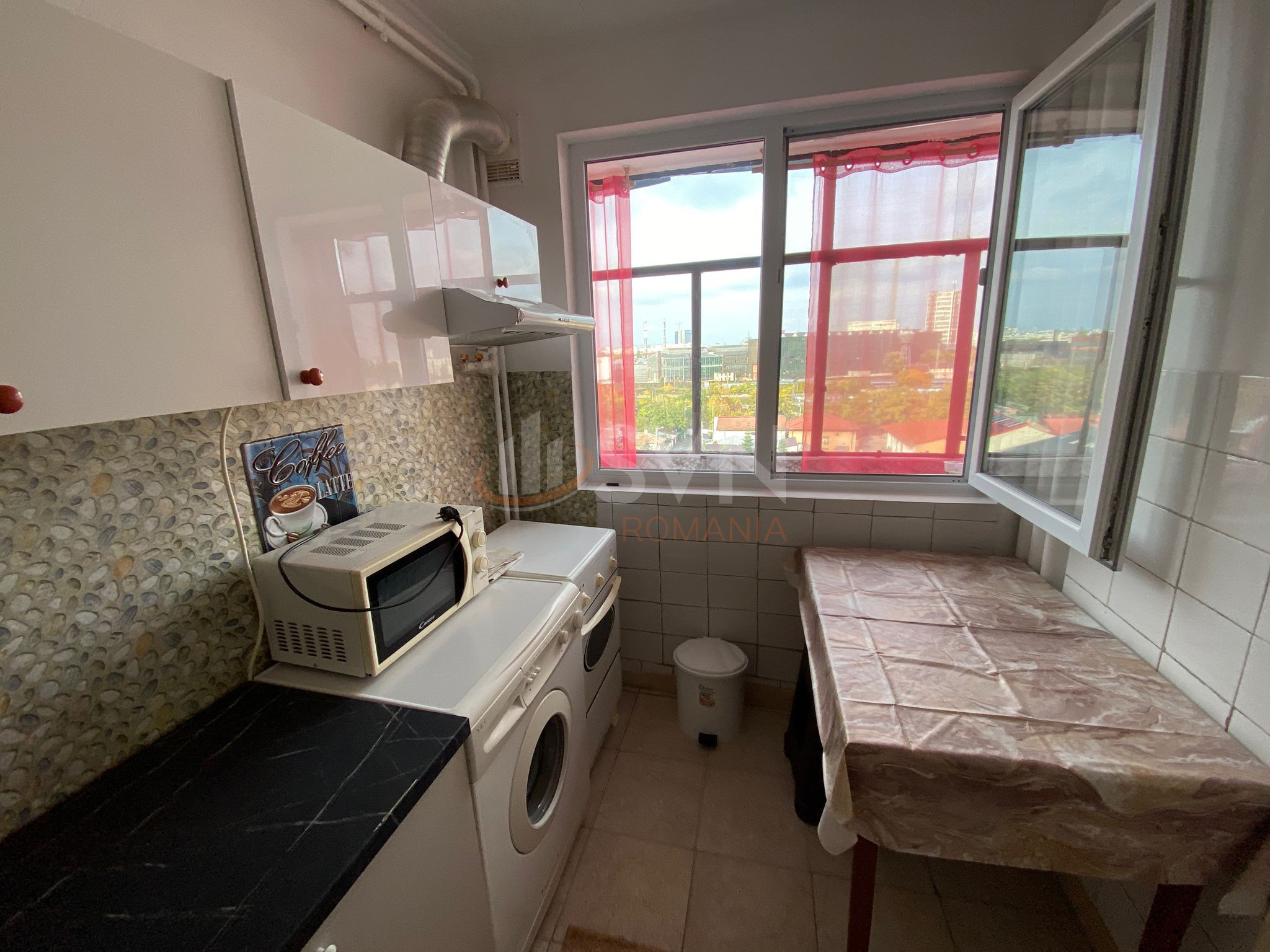 Apartament, 3 camere Bucuresti/Giulesti