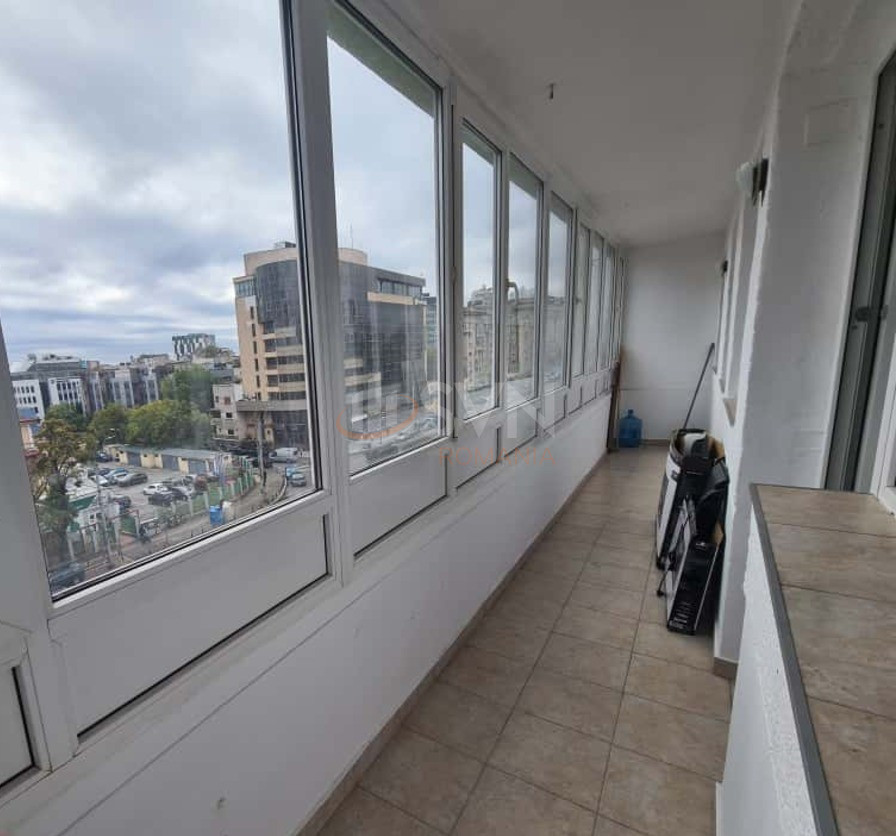 Apartament, 3 camere Bucuresti/Piata Victoriei