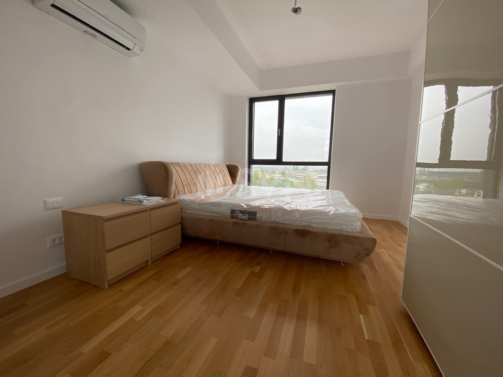 Apartament, 3 camere Bucuresti/Aviatiei