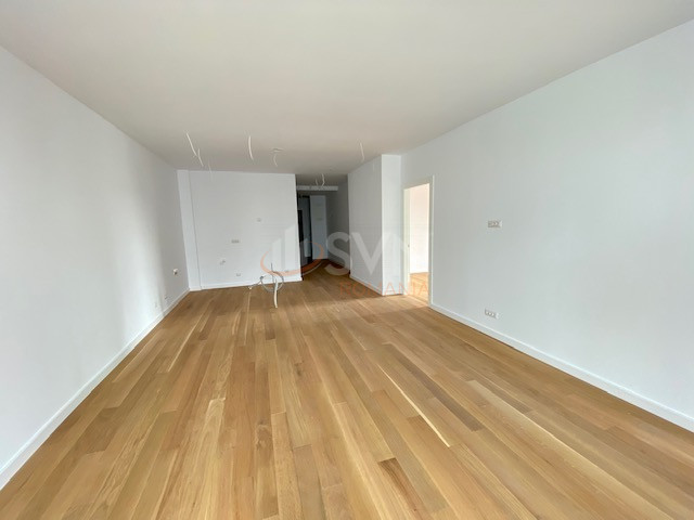 Apartament, 3 camere Bucuresti/Timpuri Noi