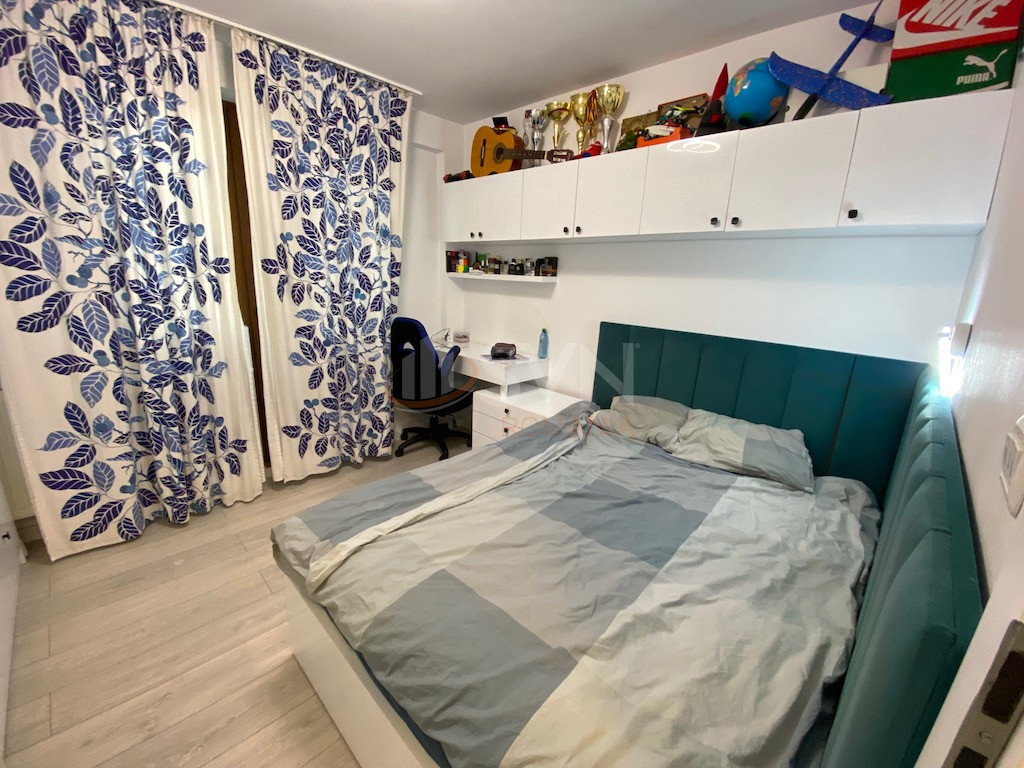 Apartament, 3 camere Bucuresti/Victoriei