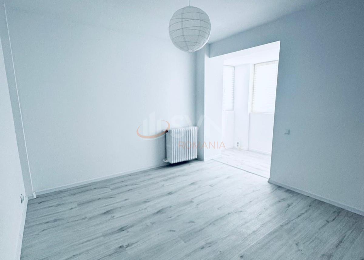 Apartament, 3 camere Bucuresti/Titan