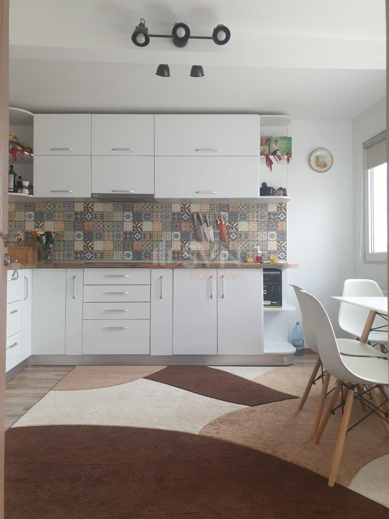 Apartament, 3 camere Bucuresti/Lacul Tei