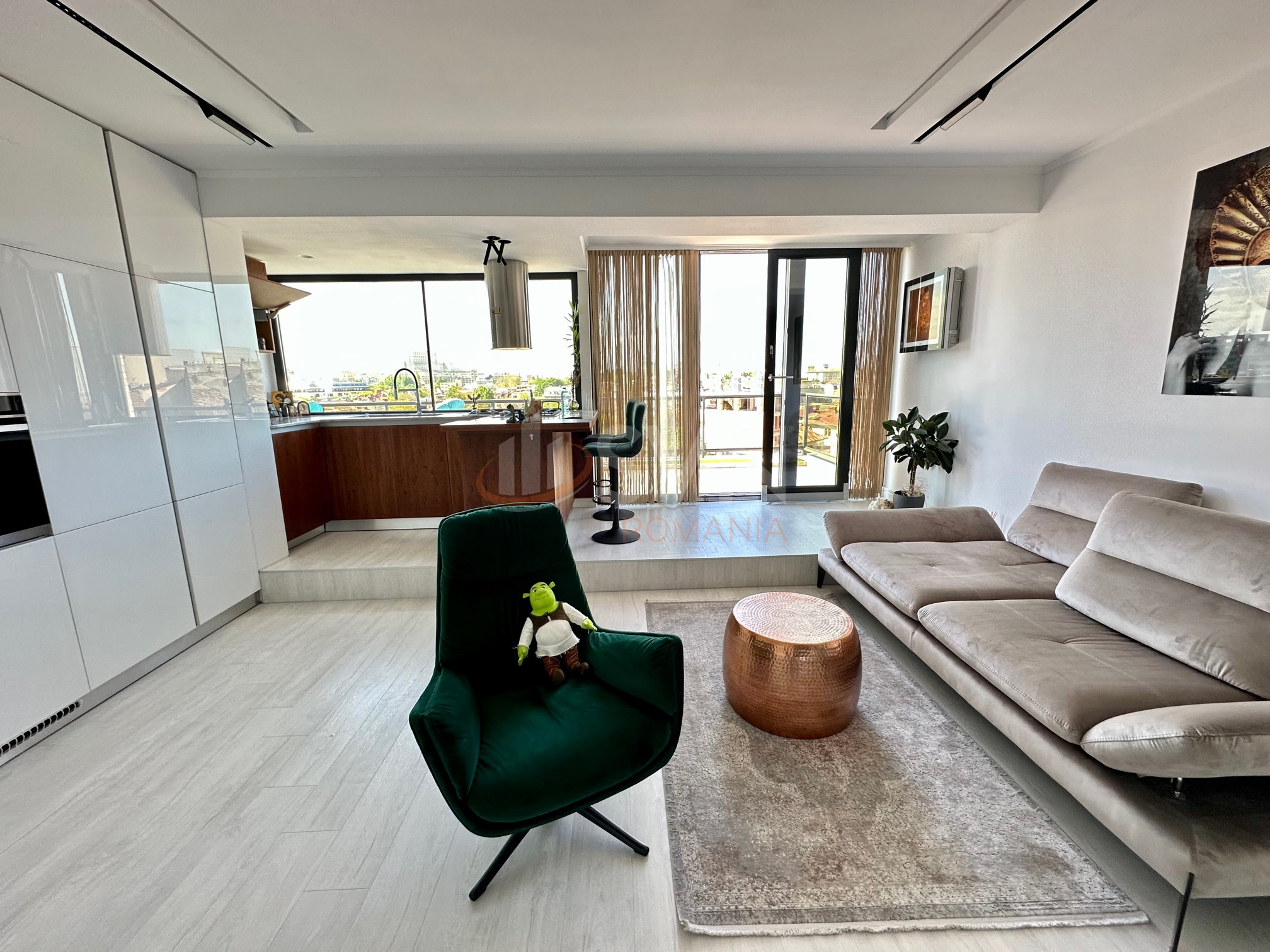 Apartament, 3 camere Bucuresti/Serban Voda