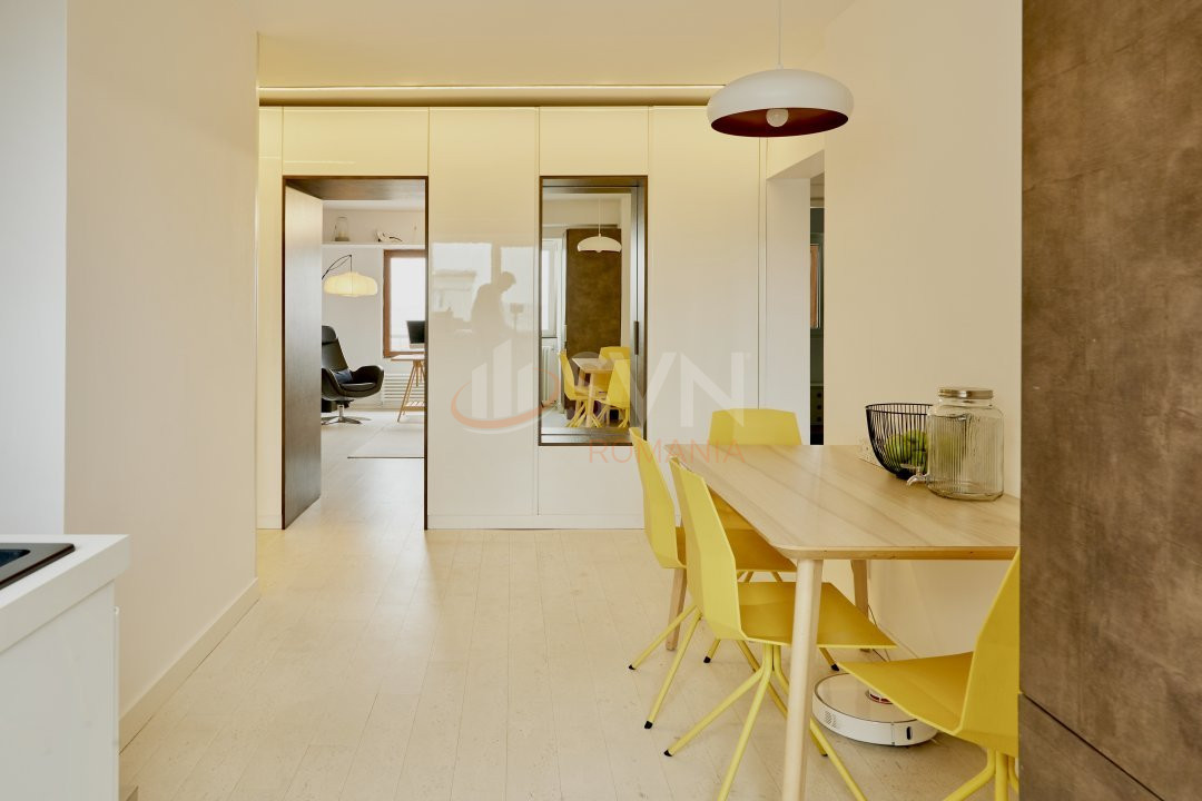 Apartament, 3 camere Bucuresti/Alba Iulia