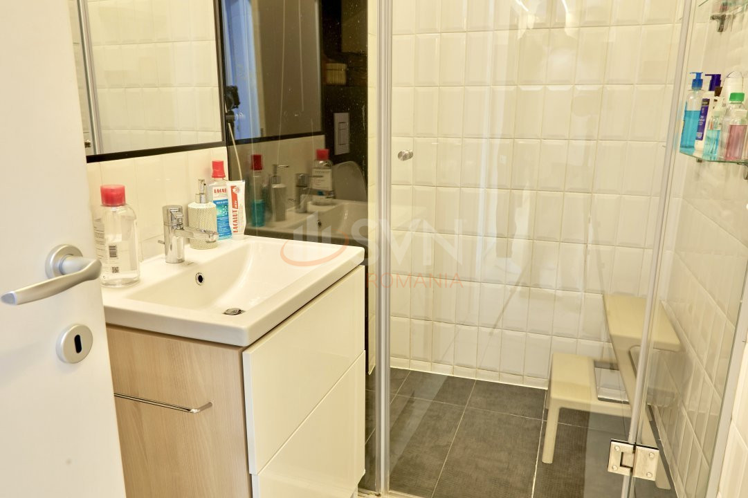 Apartament, 3 camere Bucuresti/Alba Iulia