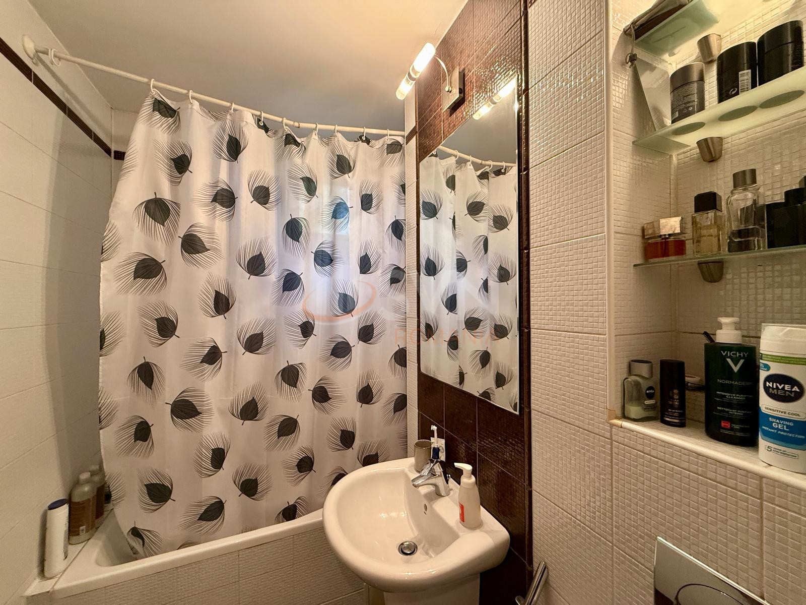 Apartament, 3 camere Bucuresti/Titan