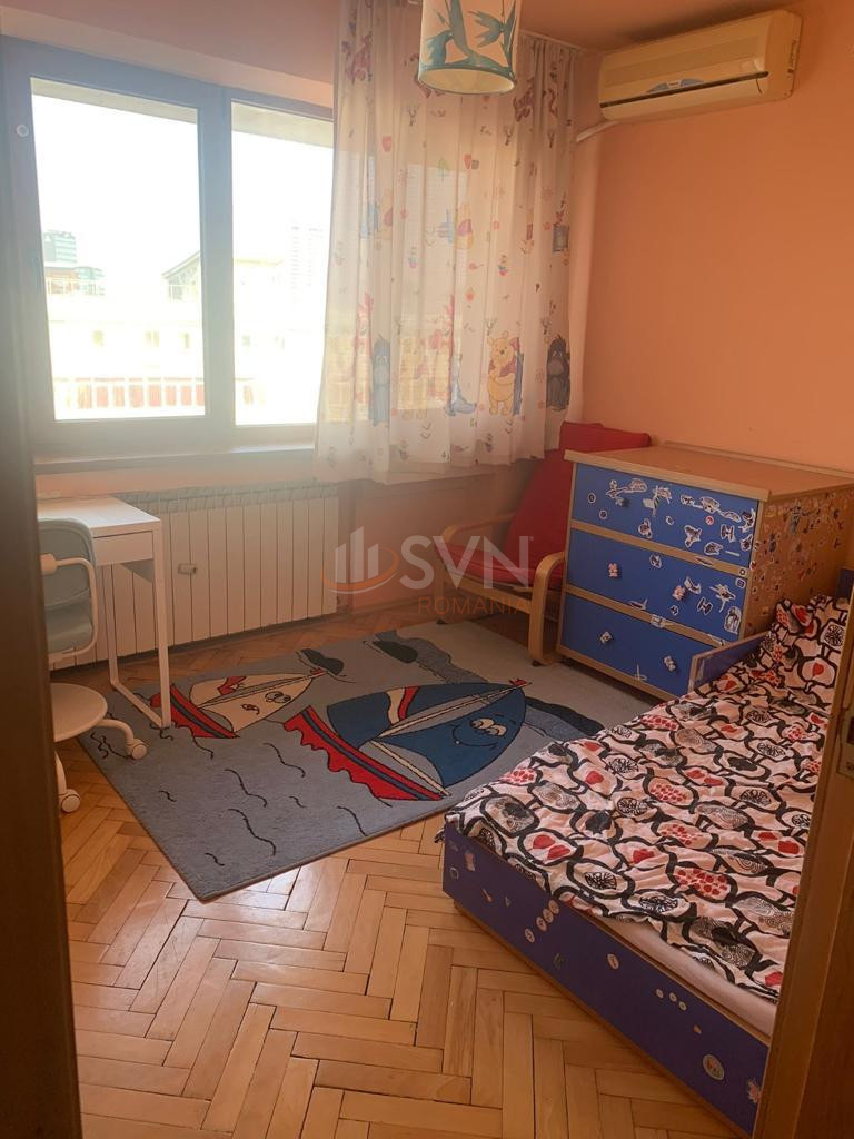 Apartament, 3 camere Bucuresti/Domenii