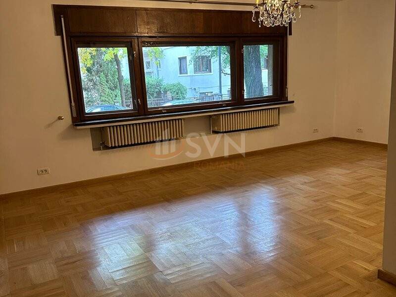Apartament, 3 camere Bucuresti/Capitale