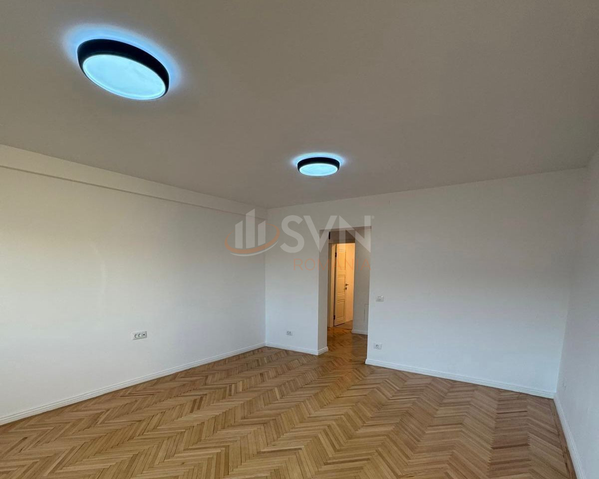 Apartament, 3 camere Bucuresti/Calea Calarasilor