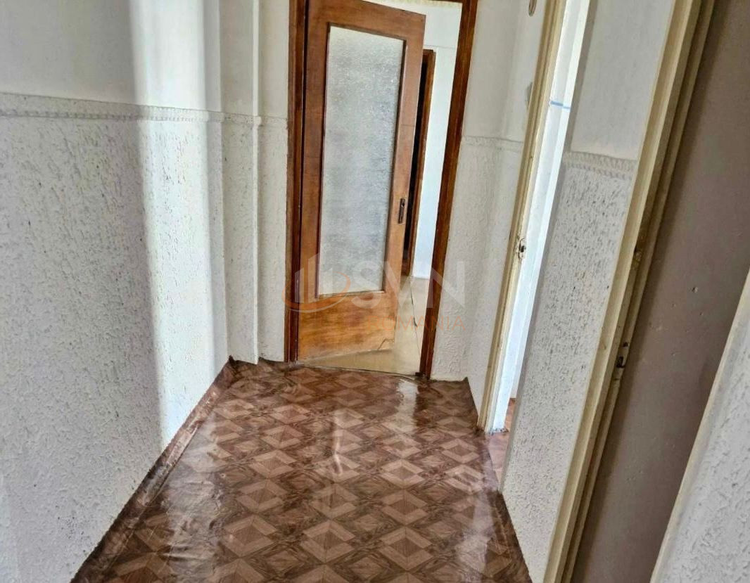 Apartament, 3 camere Bucuresti/Crangasi