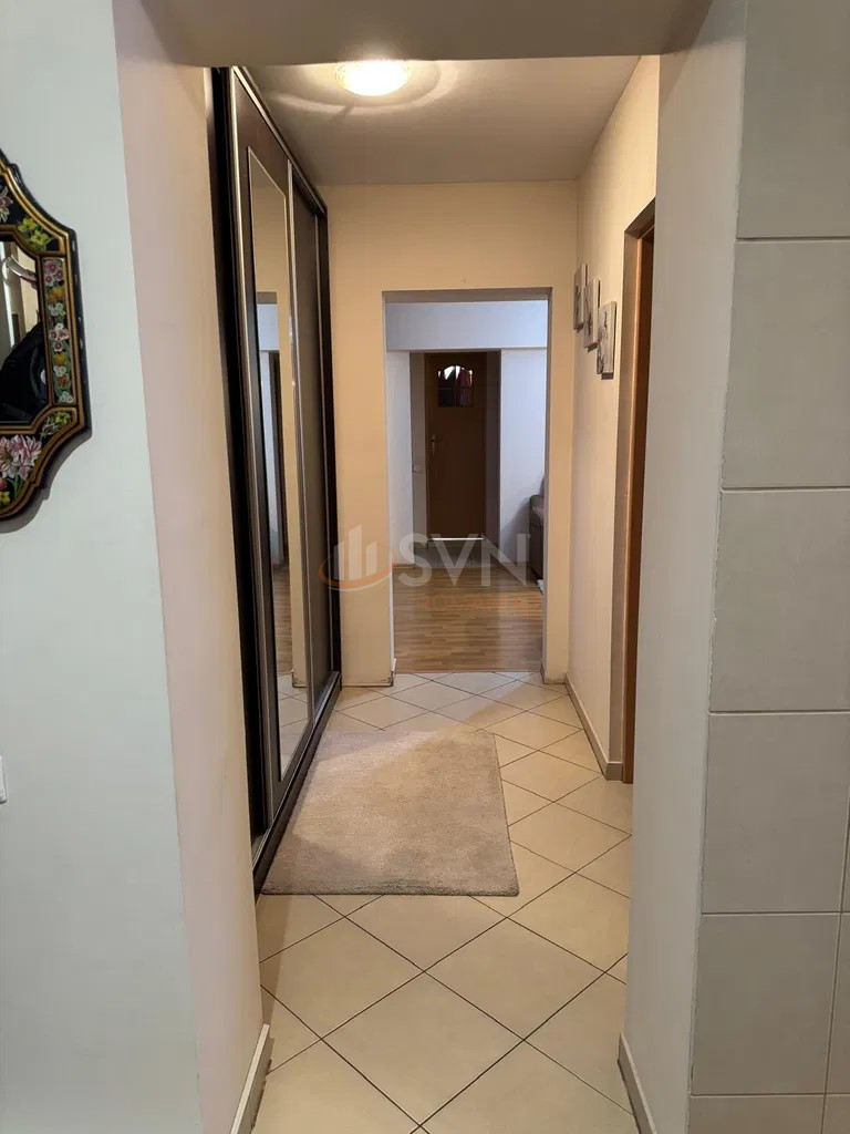 Apartament, 3 camere Bucuresti/Apusului