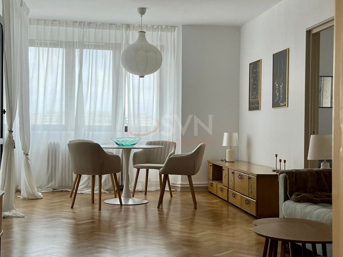 Apartament, 3 camere Bucuresti/Vatra Luminoasa