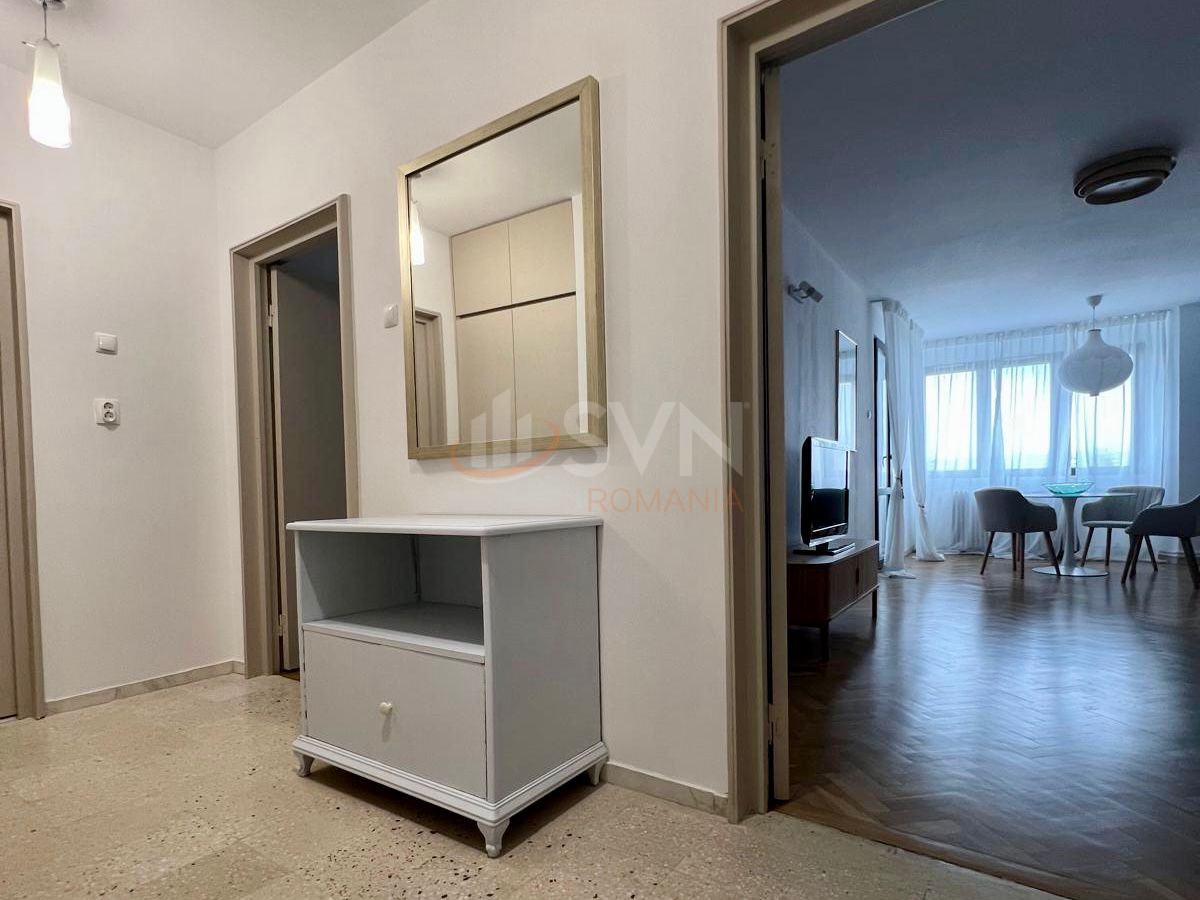 Apartament, 3 camere Bucuresti/Vatra Luminoasa