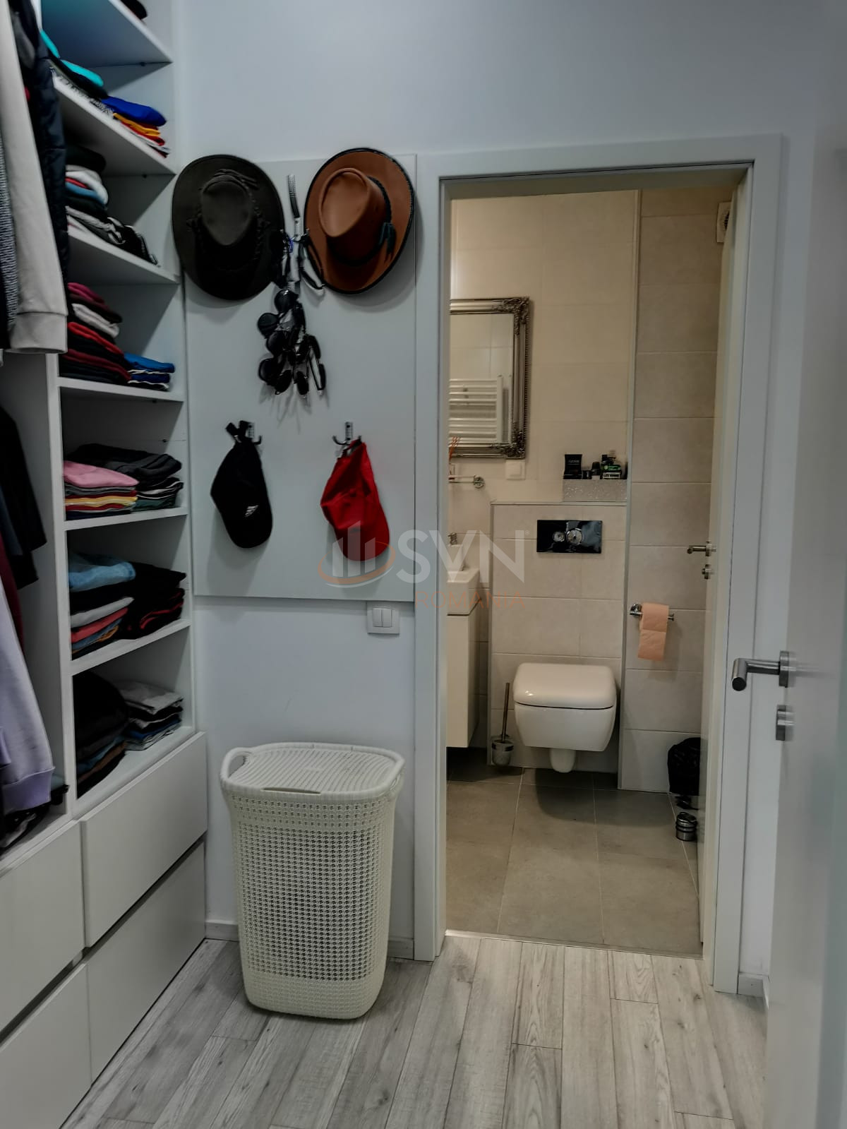 Apartament, 3 camere Cluj/Buna Ziua