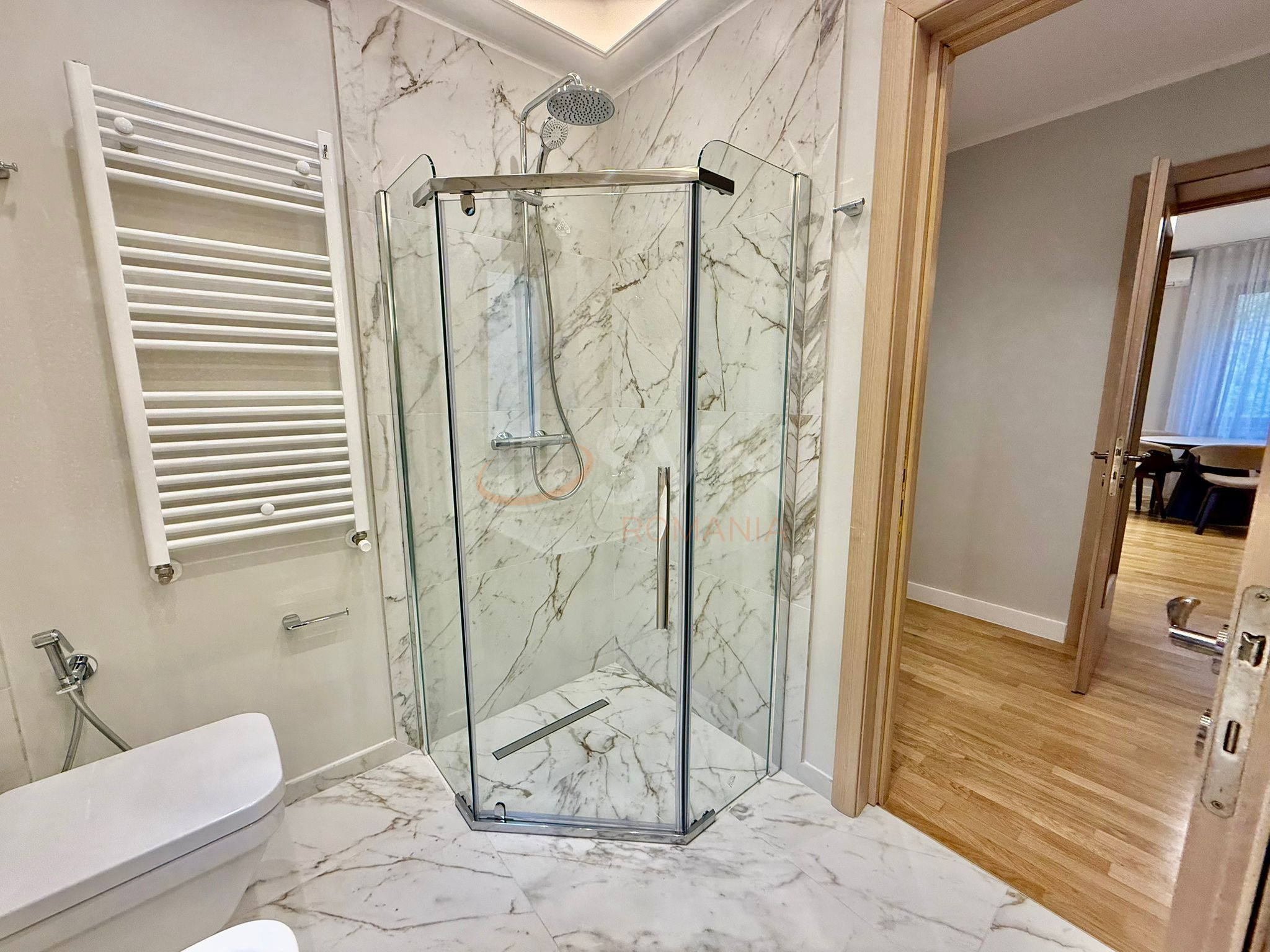 Apartament, 3 camere Bucuresti/Capitale