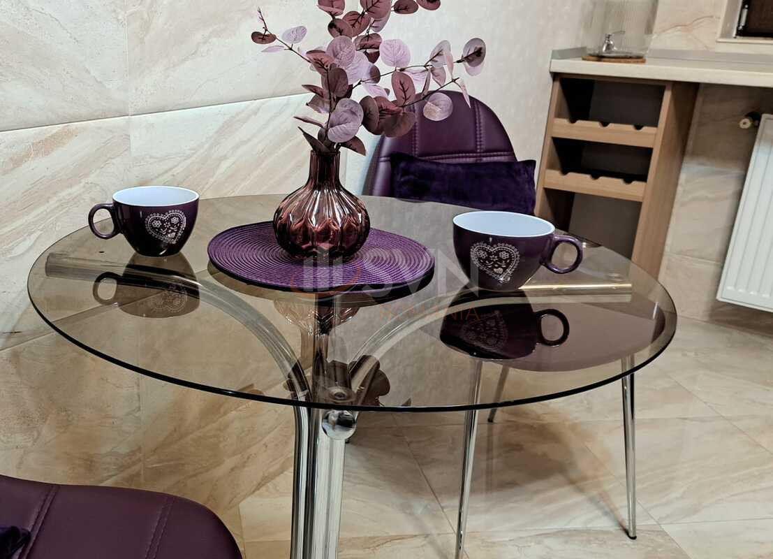 Apartament, 3 camere Bucuresti/Apusului