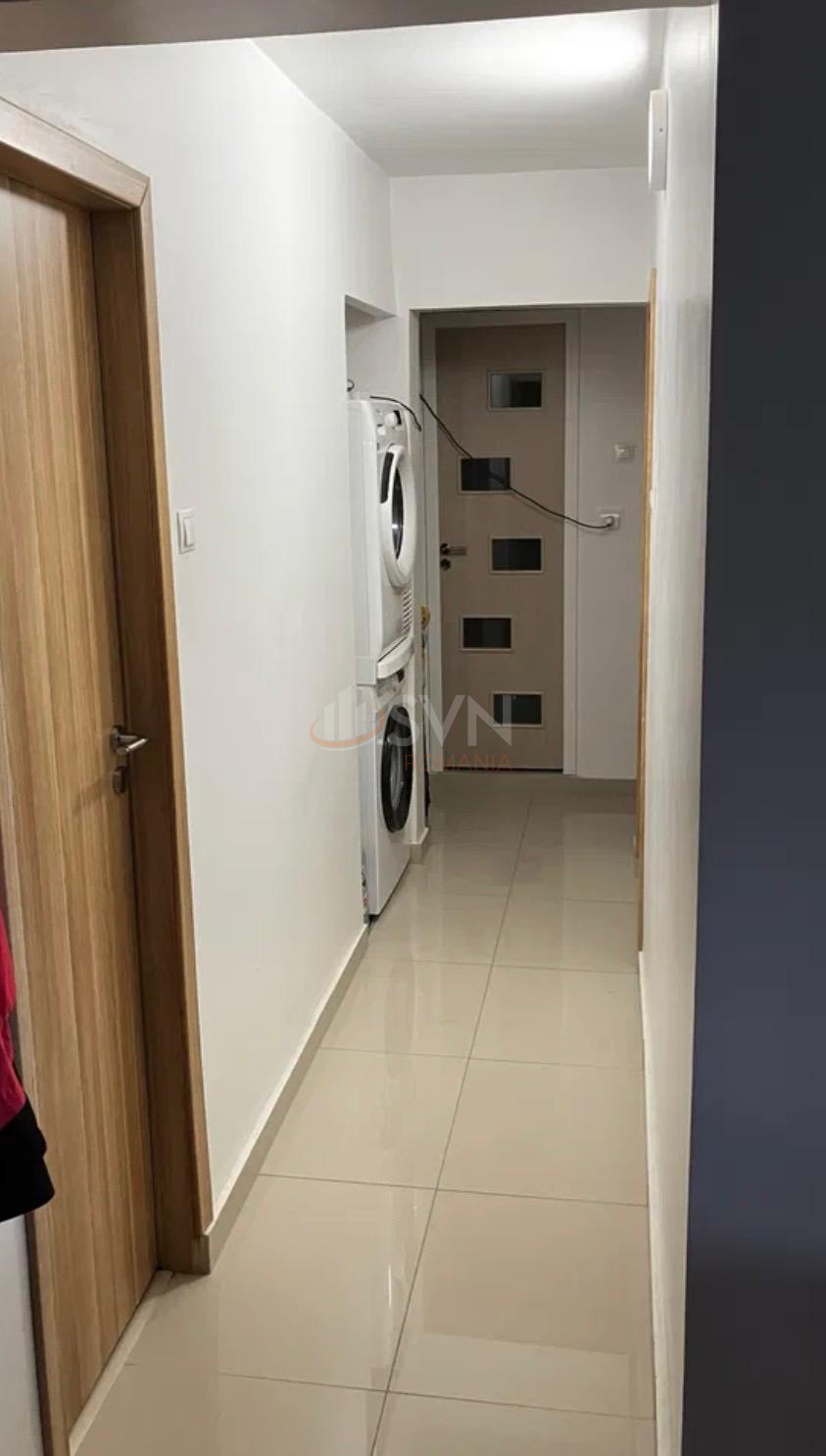 Apartament, 3 camere Bucuresti/Crangasi