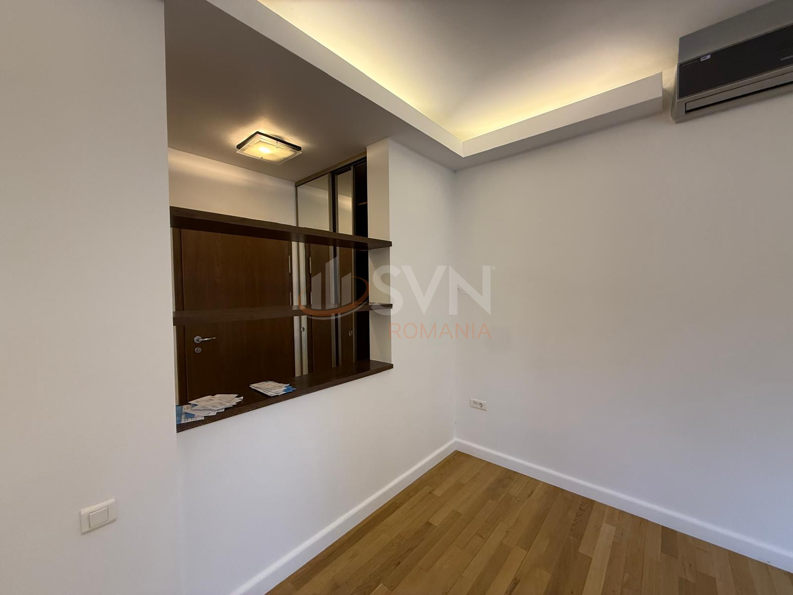 Apartament, 3 camere Bucuresti/Primaverii