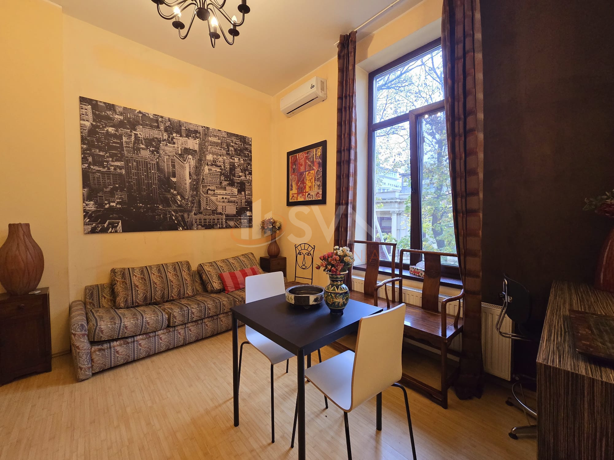 Apartament, 3 camere Bucuresti/Calea Victoriei