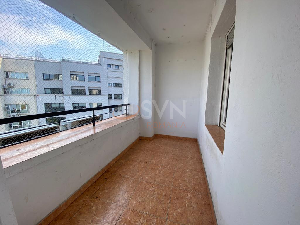 Apartament, 3 camere Bucuresti/Natiunile Unite