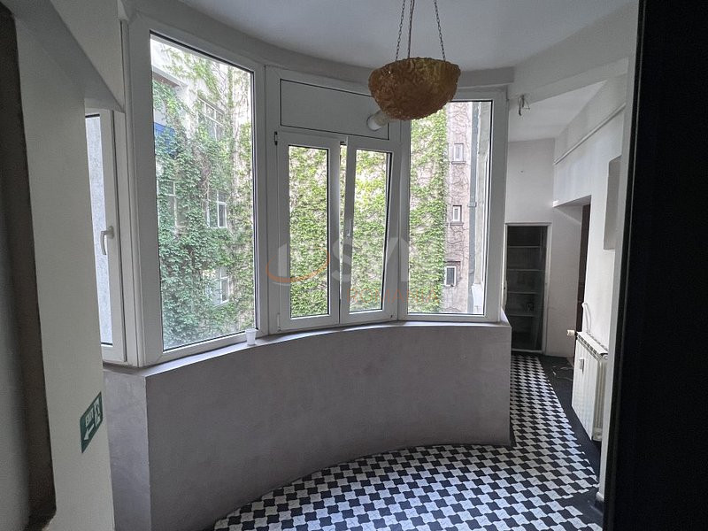 Apartament, 3 camere Bucuresti/Piata Romana