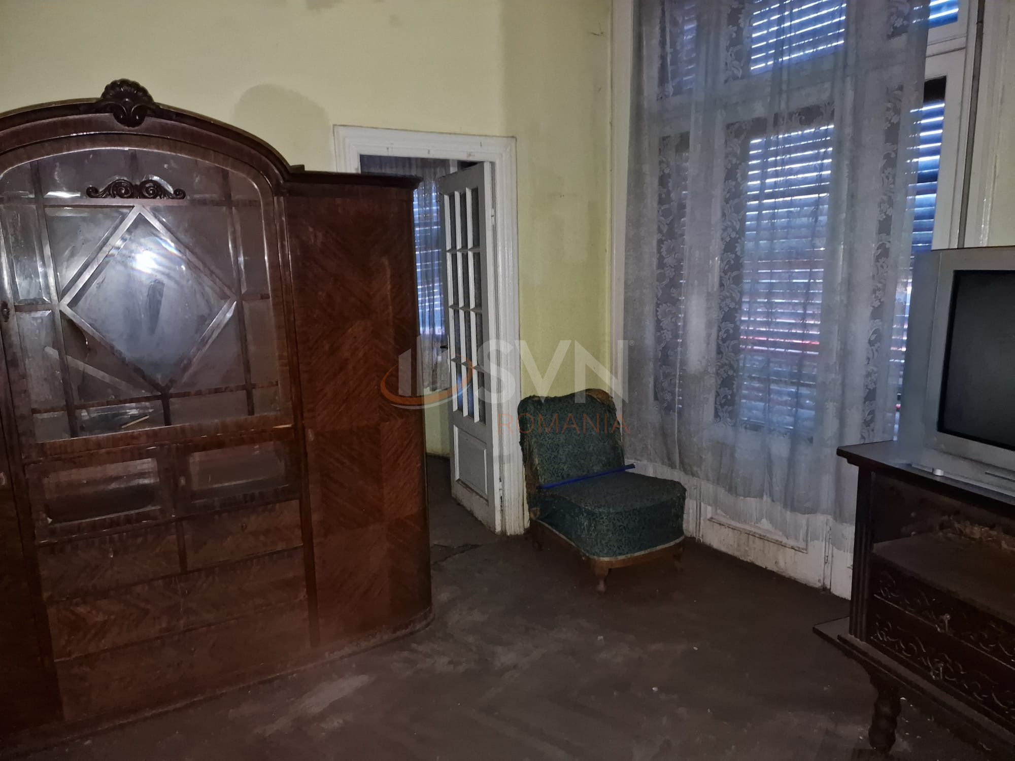 Apartament, 3 camere Bucuresti/Calea Victoriei