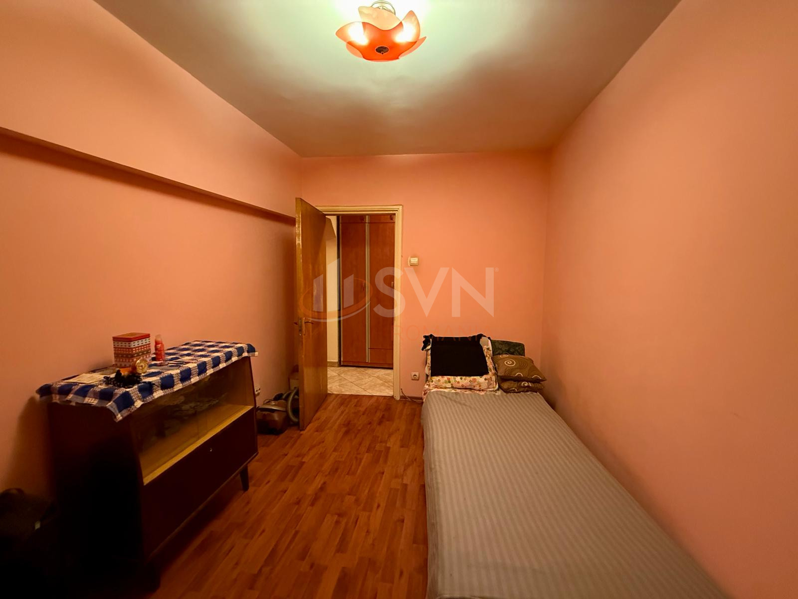 Apartament, 3 camere Bucuresti/Lacul Tei