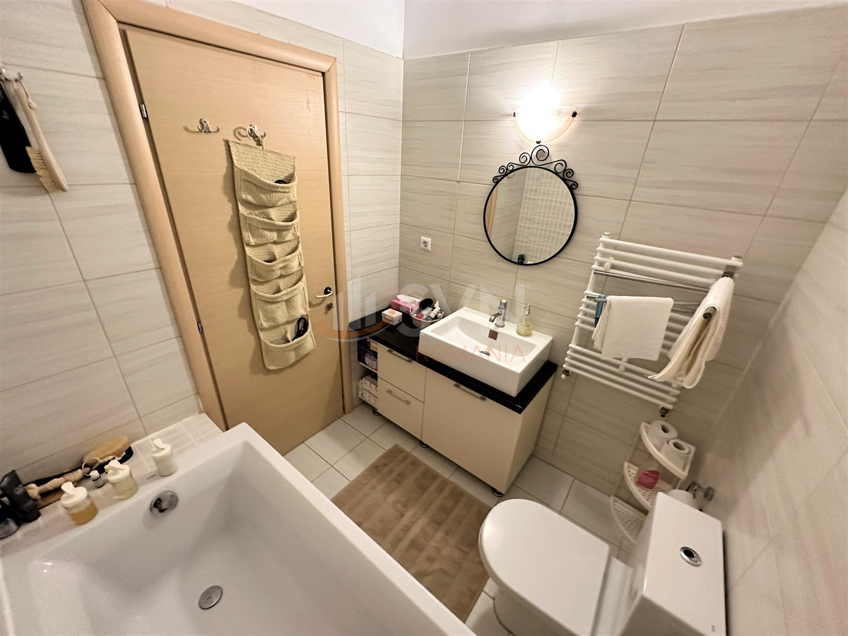 Apartament, 3 camere Bucuresti/Decebal