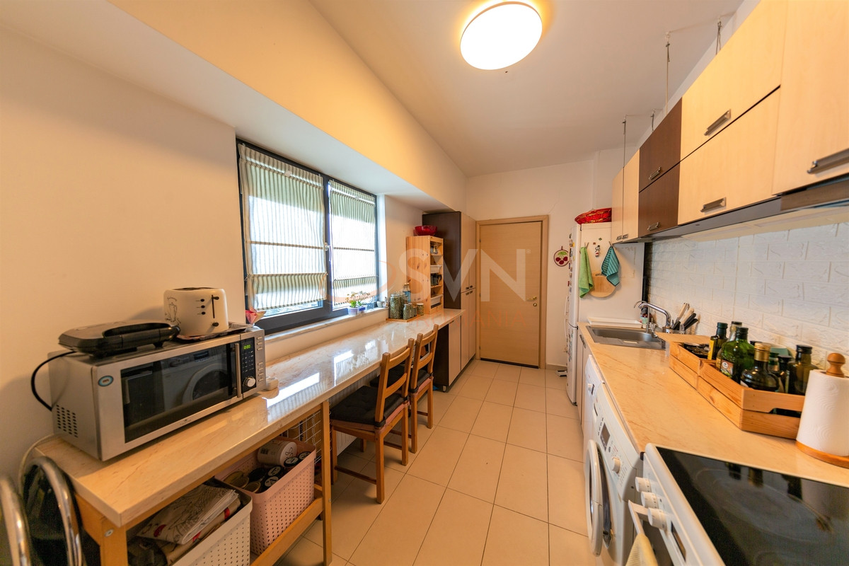 Apartament, 3 camere Bucuresti/Decebal