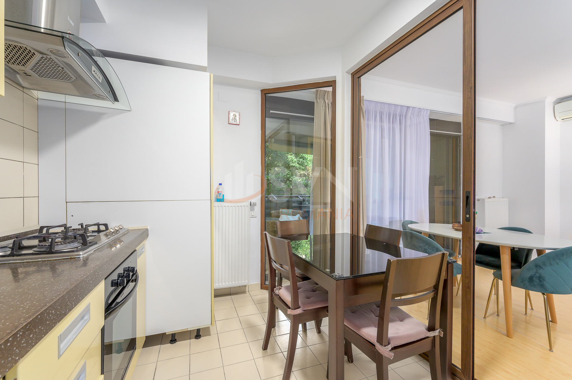 Apartament, 3 camere Bucuresti/Stefan Cel Mare