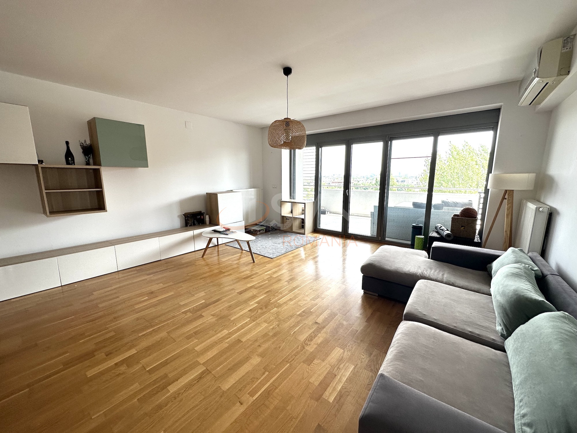 Apartament, 3 camere Bucuresti/Sisesti