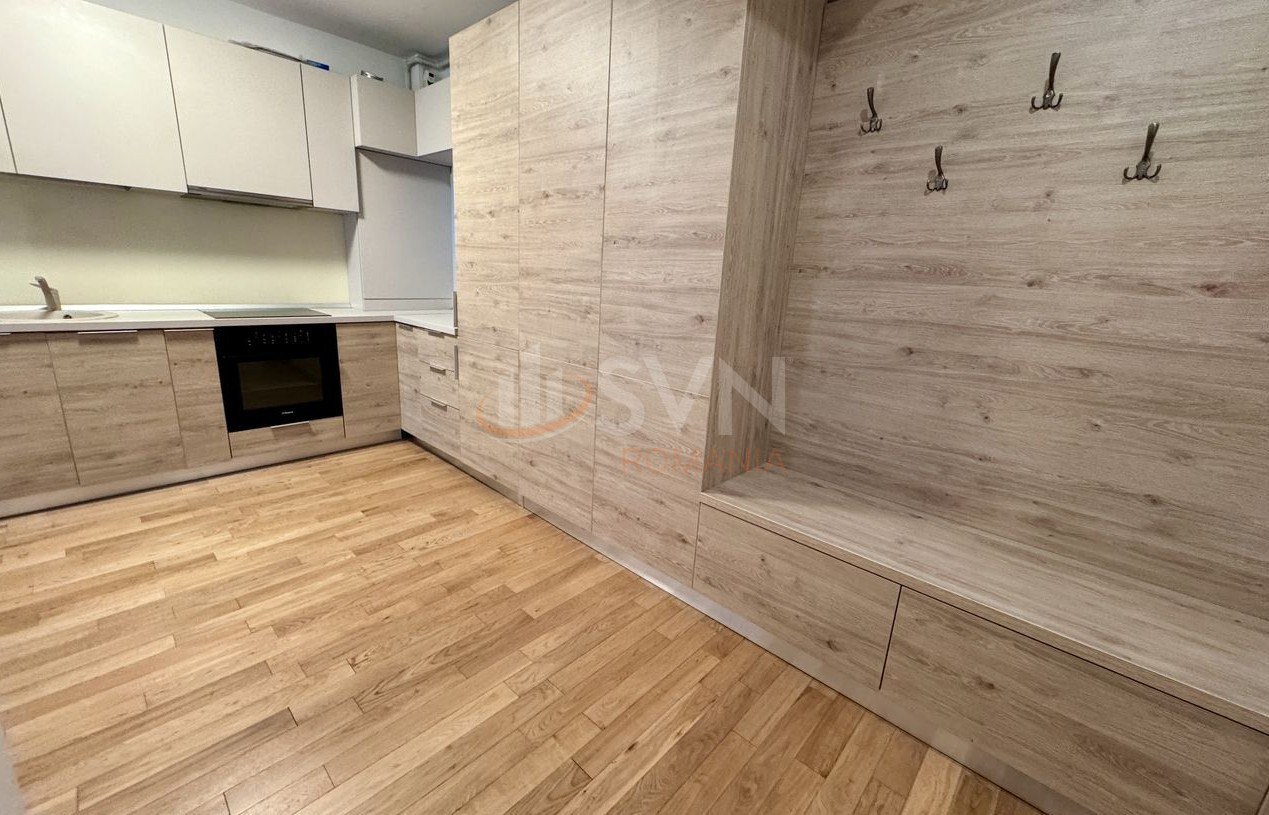 Apartament, 3 camere Bucuresti/Dacia