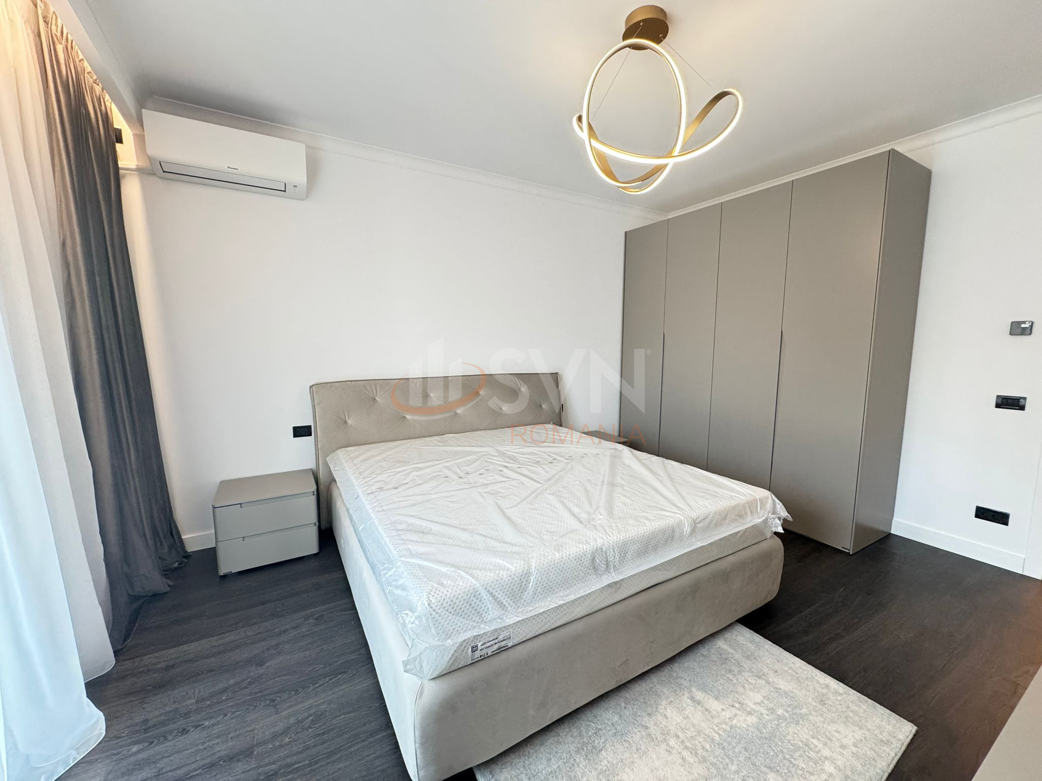 Apartament, 3 camere Bucuresti/Primaverii