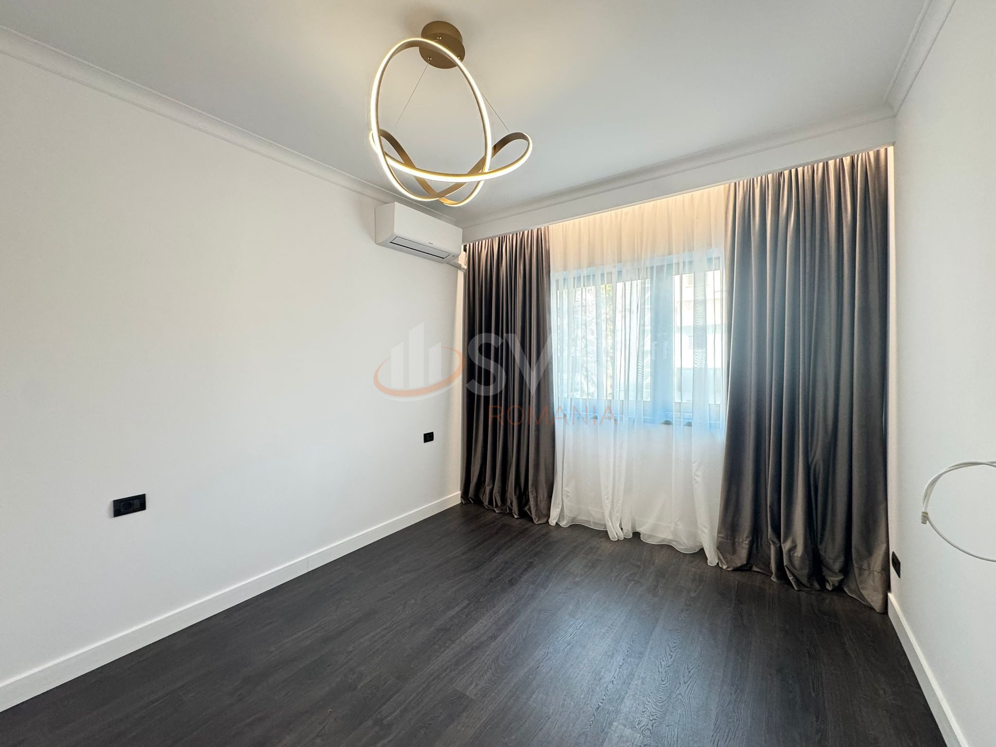 Apartament, 3 camere Bucuresti/Primaverii