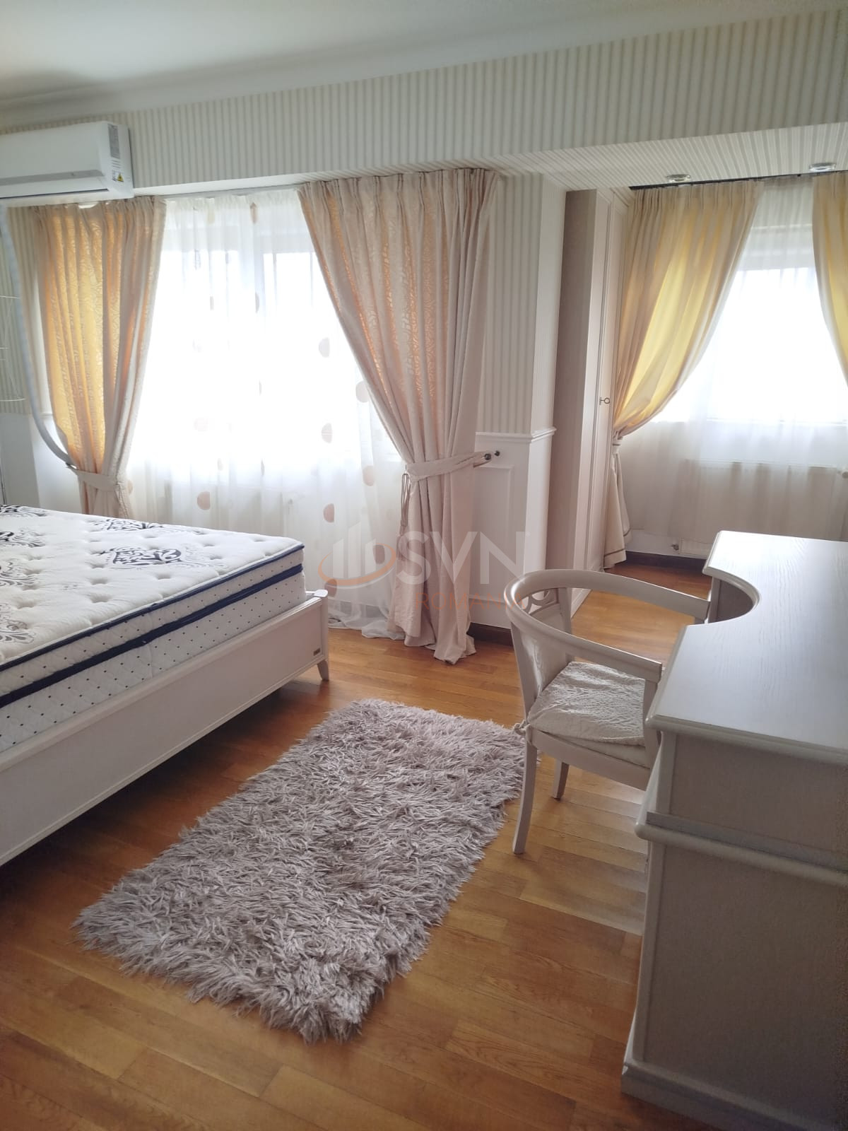 Apartament, 3 camere Bucuresti/1 Mai