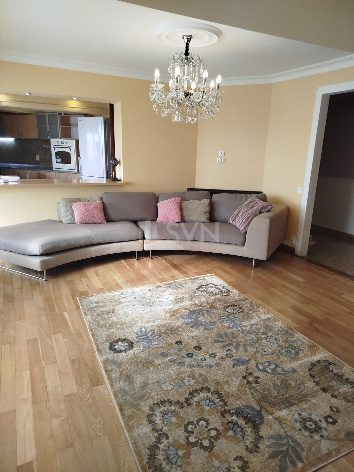 Apartament, 3 camere Bucuresti/1 Mai