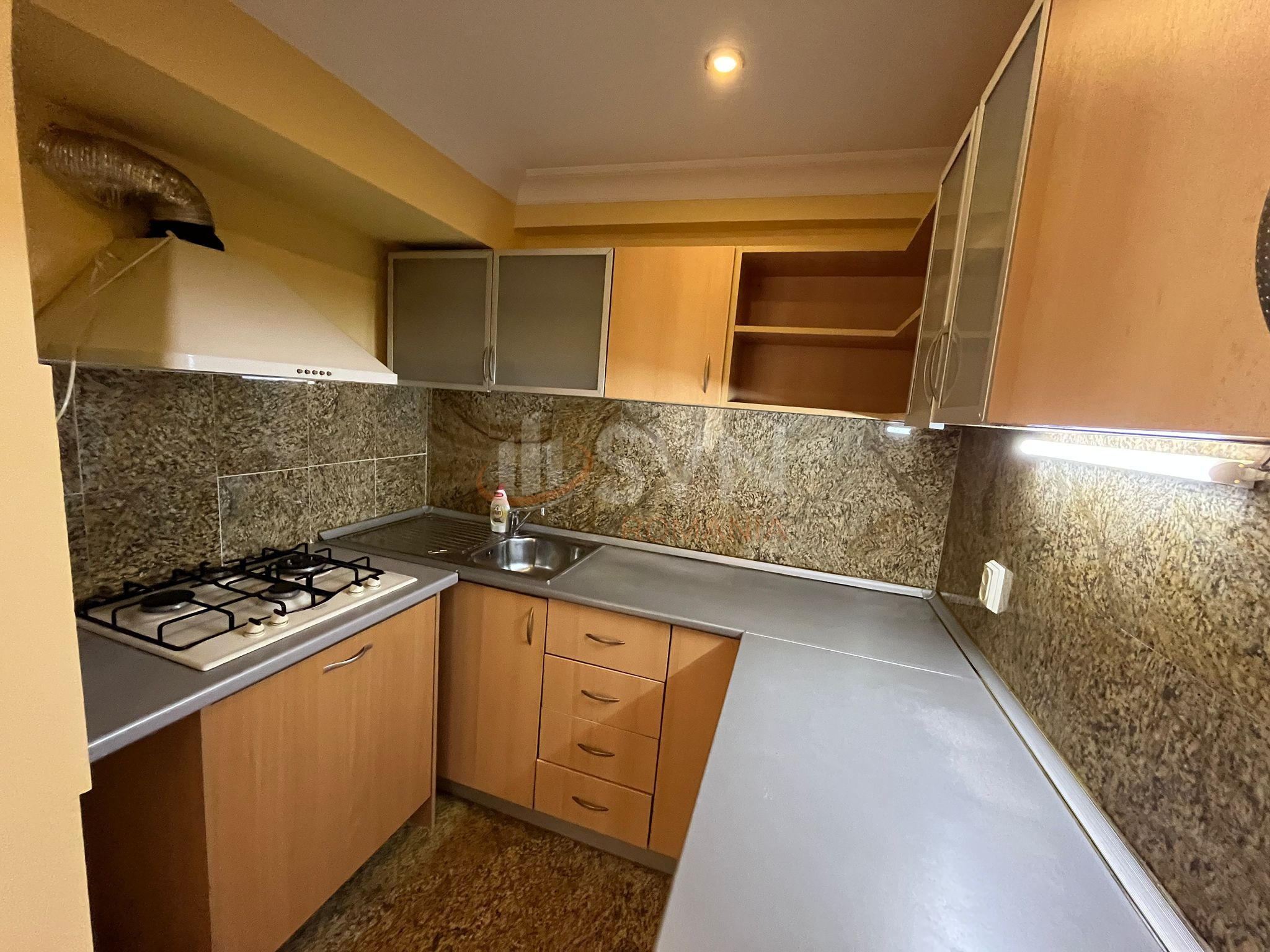 Apartament, 3 camere Bucuresti/1 Mai