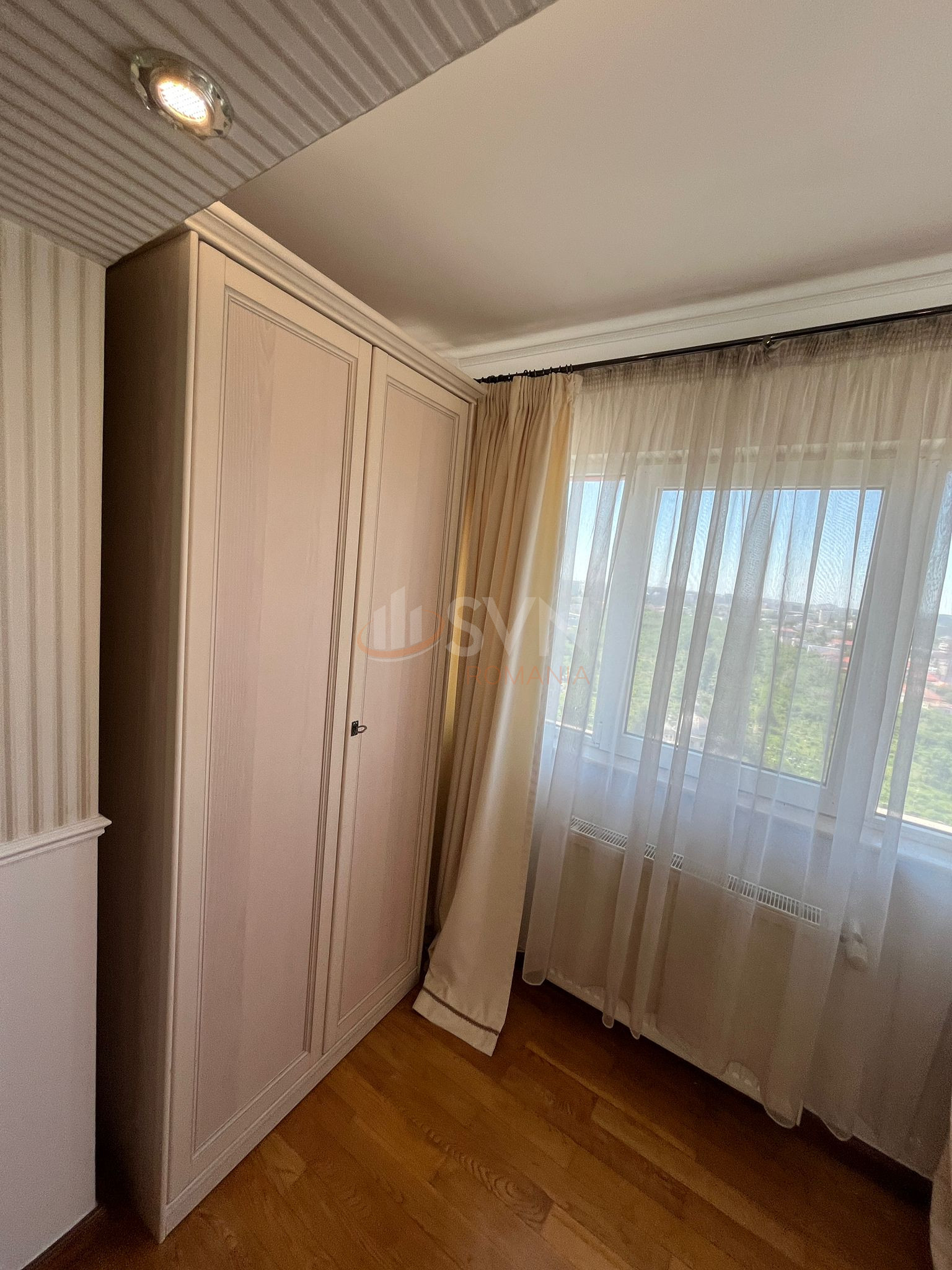 Apartament, 3 camere Bucuresti/1 Mai