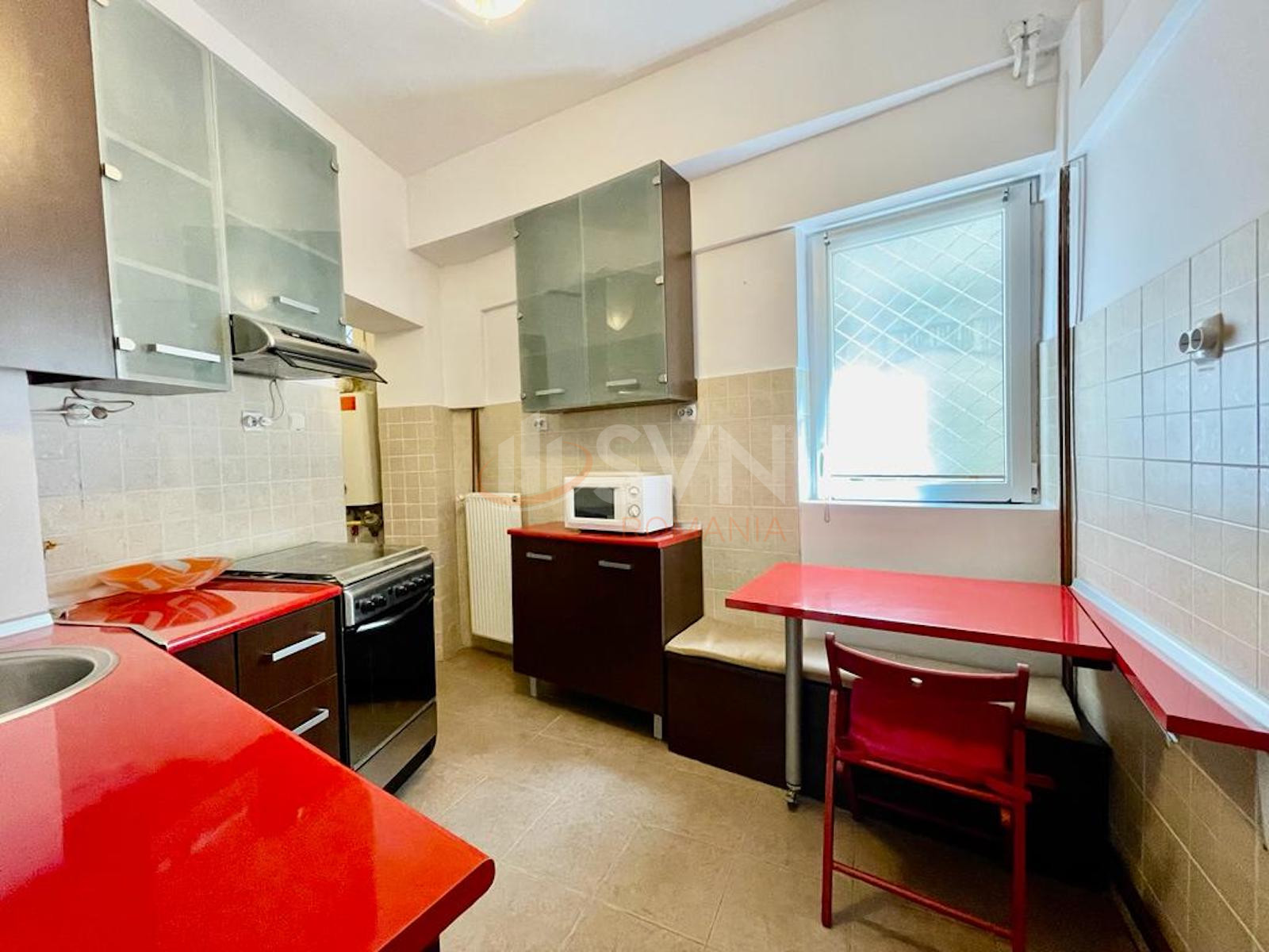 Apartament, 3 camere Bucuresti/Primaverii