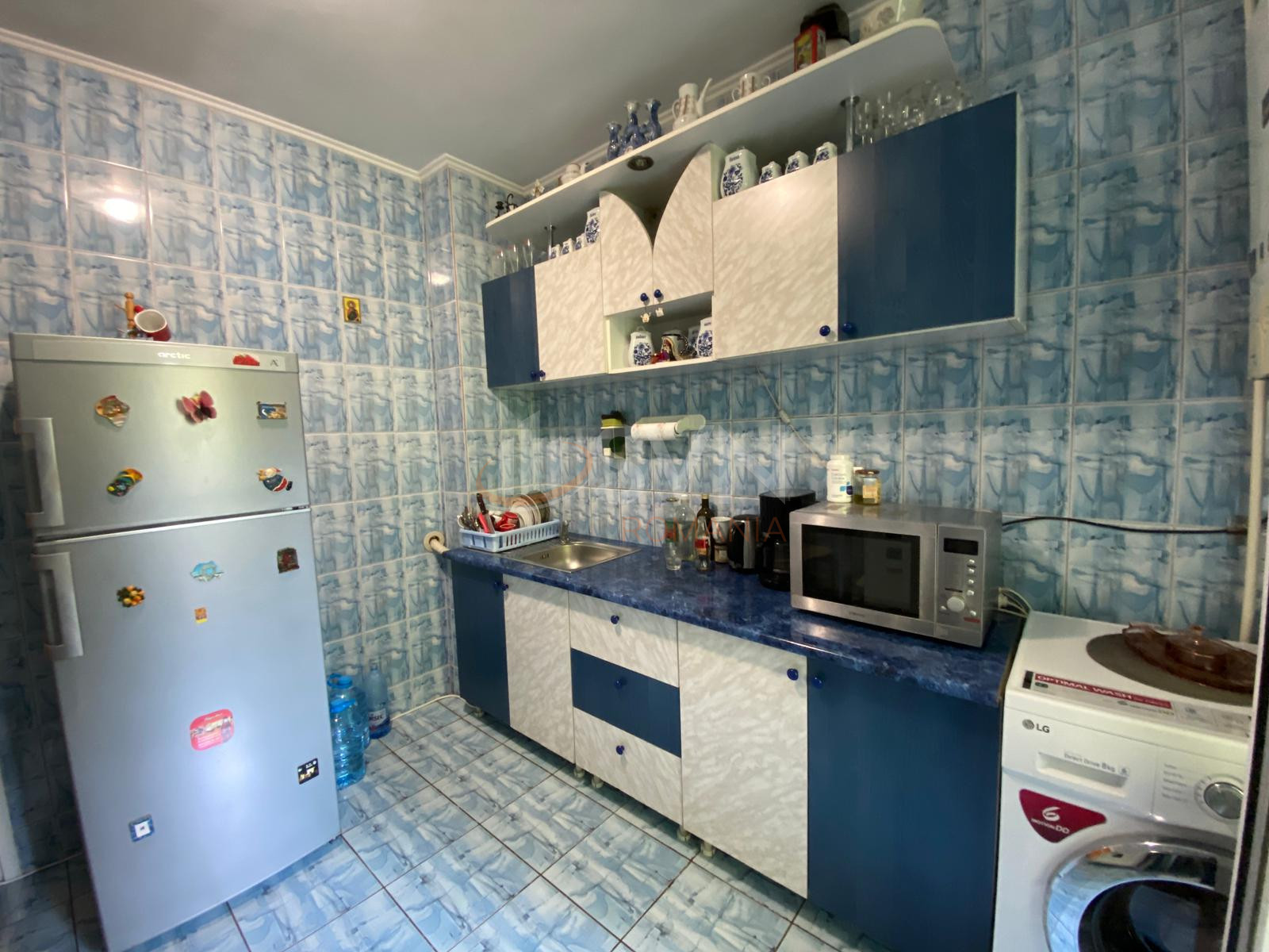 Apartament, 3 camere Bucuresti/Ozana