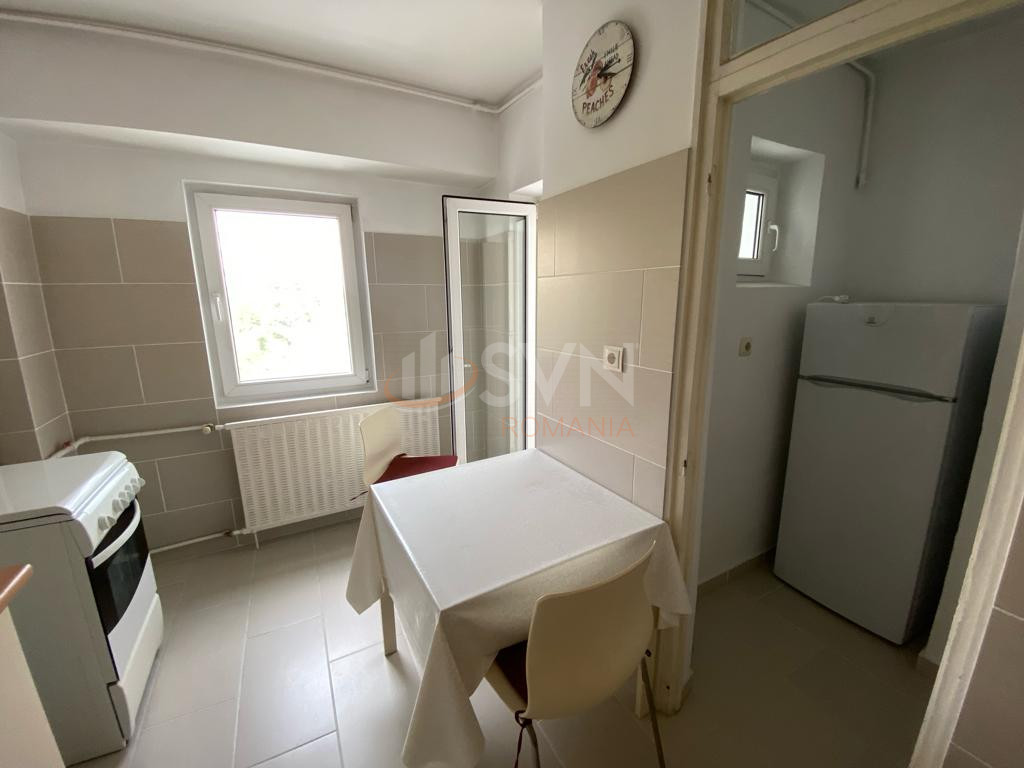 Apartament, 3 camere Bucuresti/Piata Victoriei