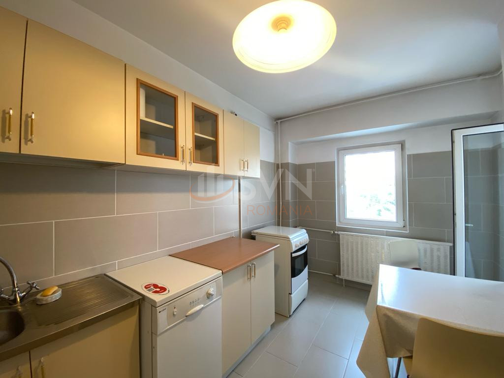Apartament, 3 camere Bucuresti/Piata Victoriei