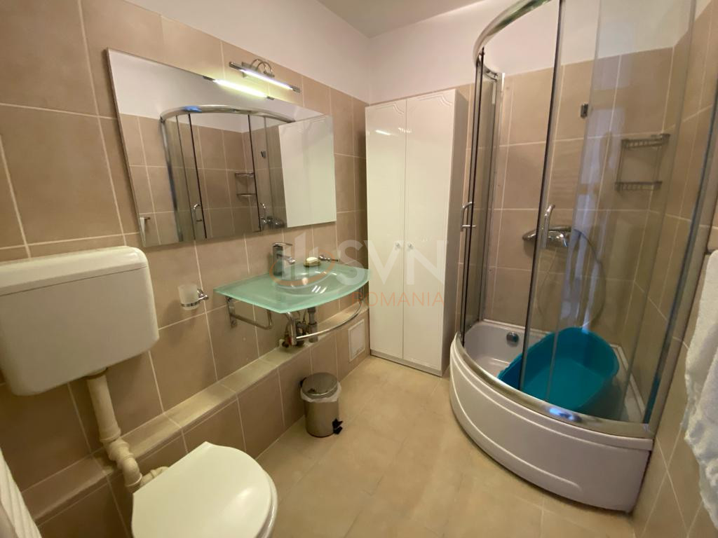 Apartament, 3 camere Bucuresti/Piata Victoriei