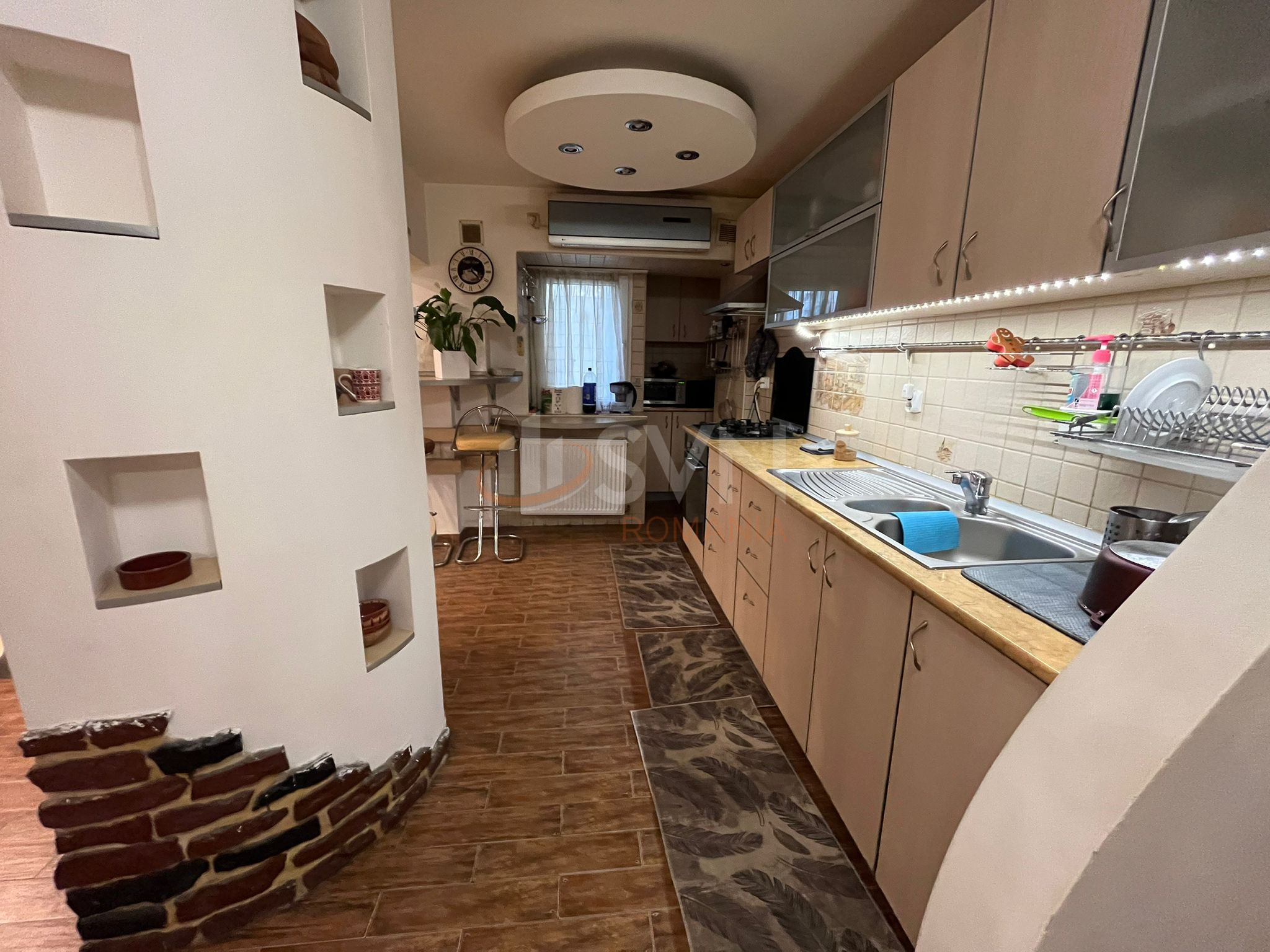 Apartament, 3 camere Bucuresti/Lacul Tei